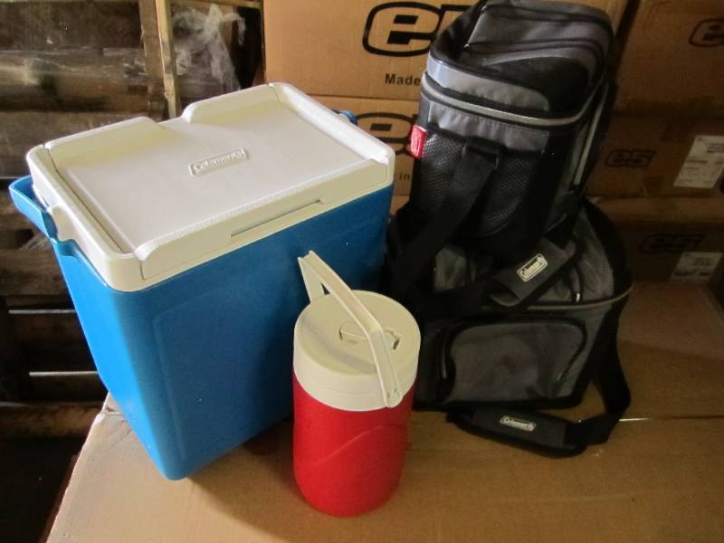 lot 117 image: Lot of coolers, all new, Coleman, 2...