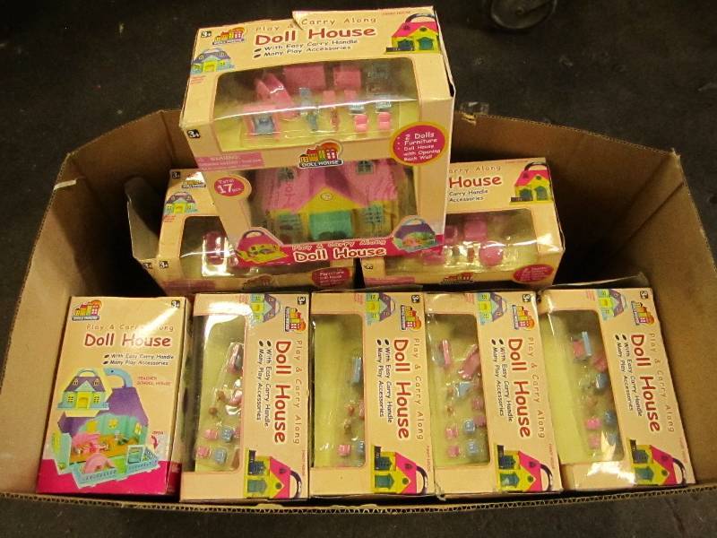 lot 128 image: Lot of toy doll houses...