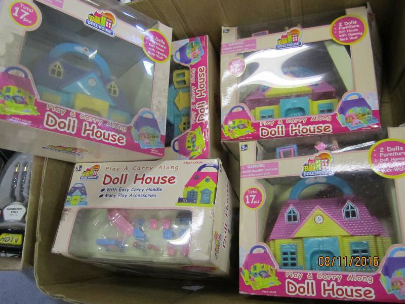 lot 154 image: Lot of doll house toys...