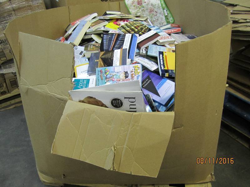 lot 175 image: Full pallet gaylord box of assorted...