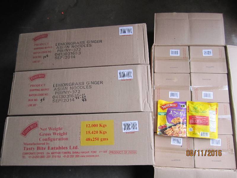 lot 201 image: Lot of 4 cases, each case contains ...