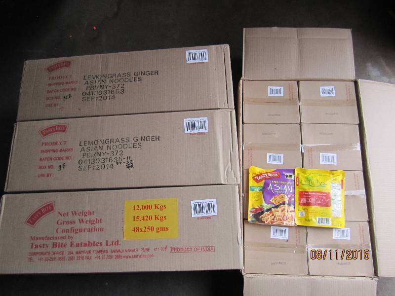 lot 203 image: Lot of 4 cases, each case contains ...