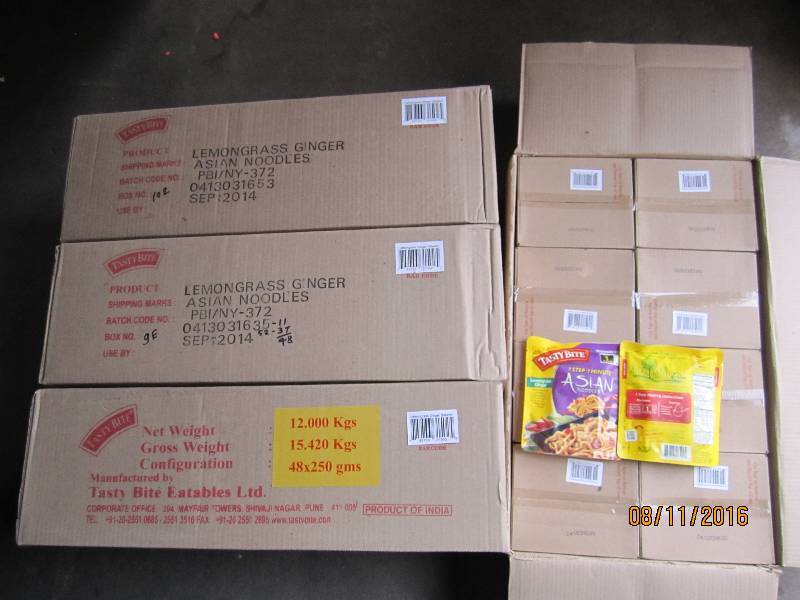 lot 205 image: Lot of 4 cases, each case contains ...