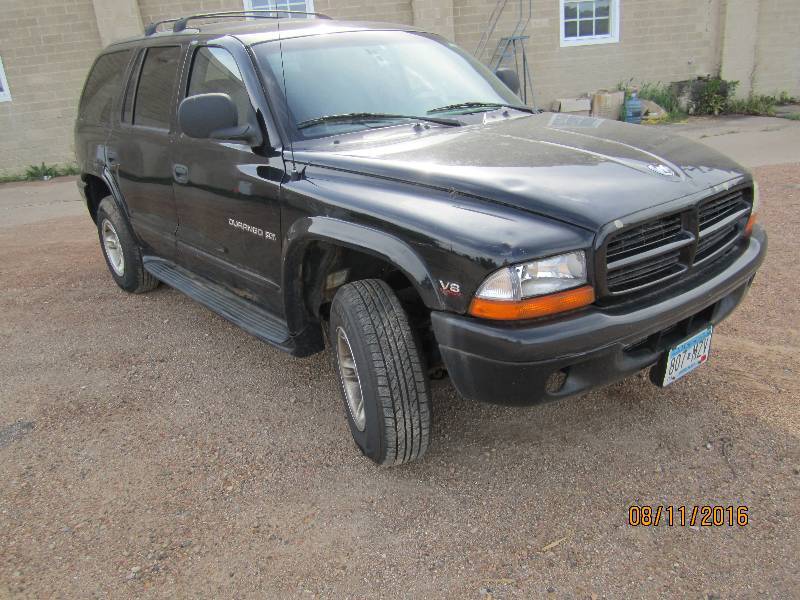 lot 1 image: 2000 Dodge Durango 171k miles, 5.9 ...