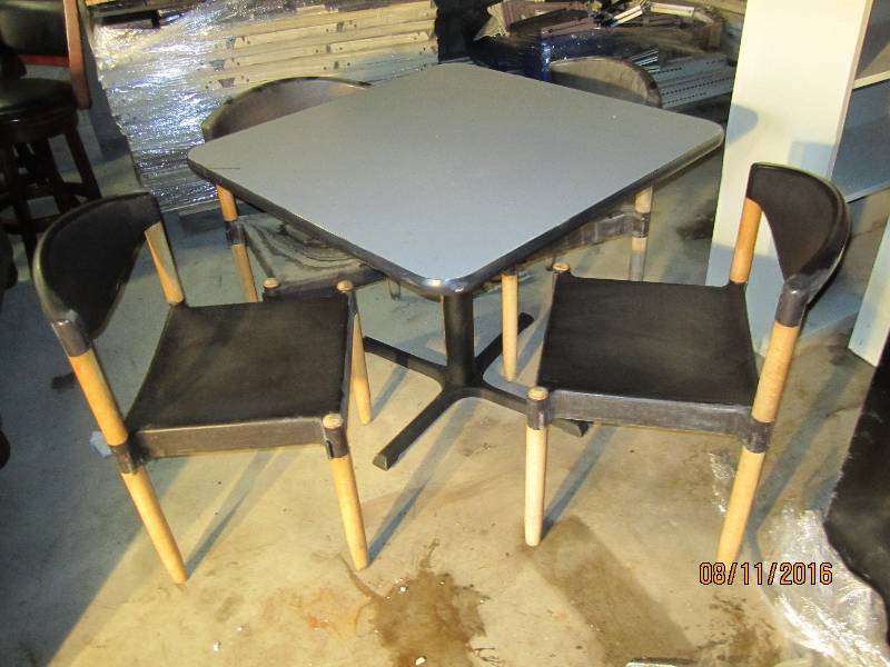 lot 39 image: Formica top restaurant table with 4...