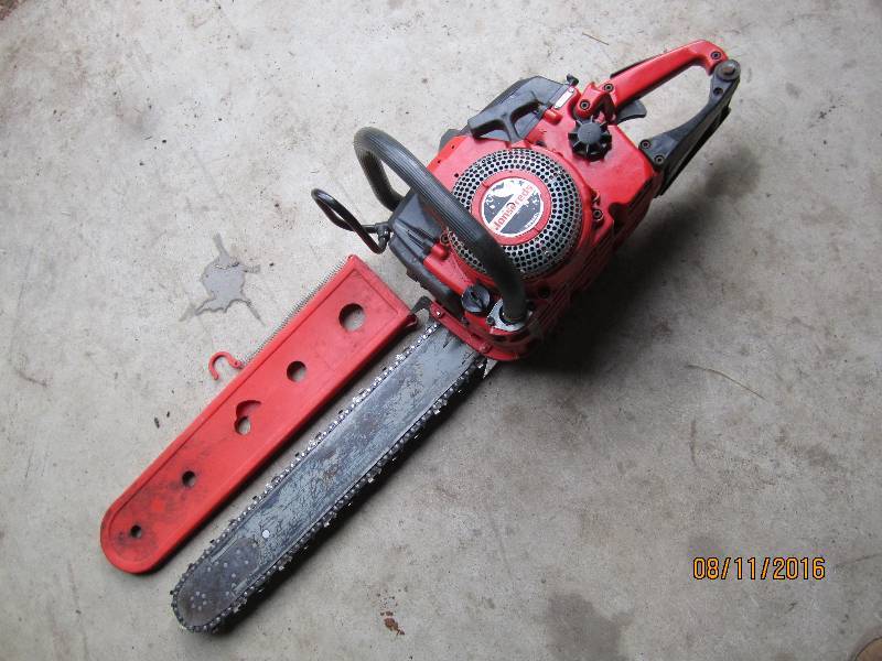lot 41 image: Jonsered 70E chain saw...