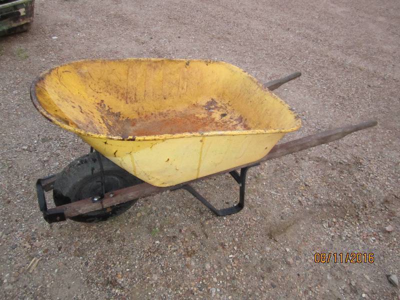 lot 252 image: Wheel Barrow...