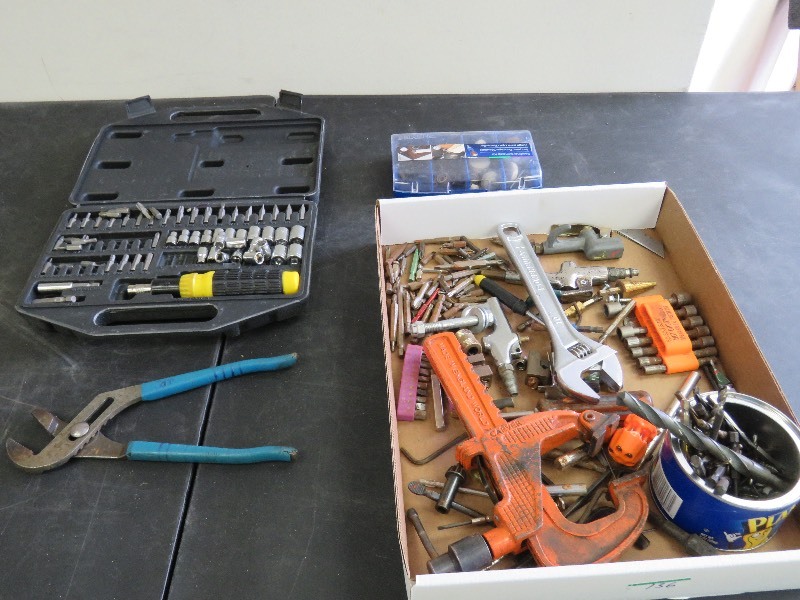 Garage lot