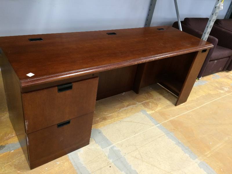 lot 1 image: 2 Drawer Office Desk 72 X 24 X 30