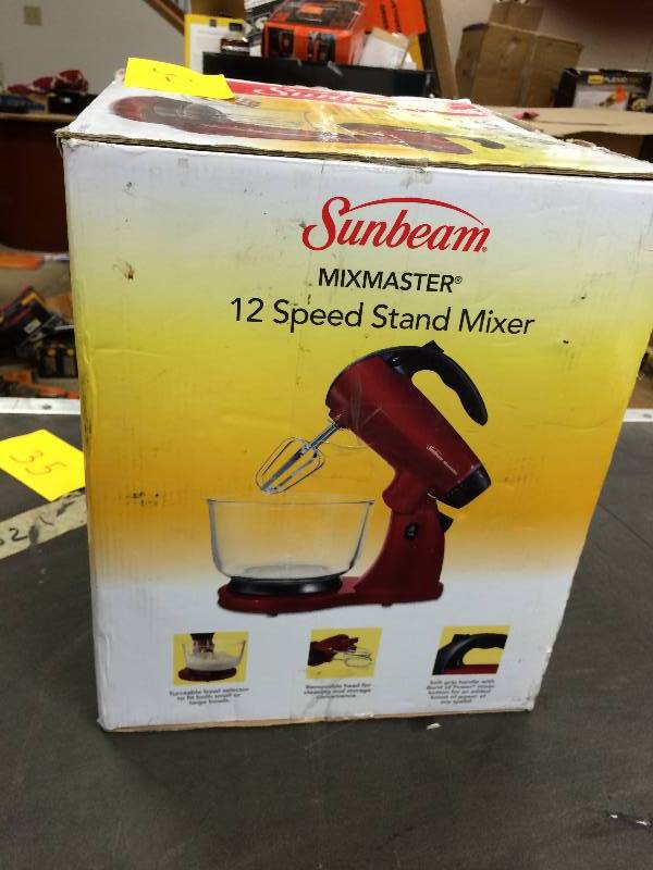 lot 34 image: Sunbeam Mixmaster 12-Speed Stand Mixer in working conditions