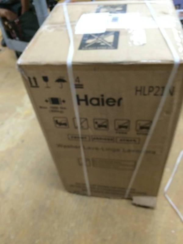 lot 65 image: Haier Compact Pulsator Washer - 1 Cu.Ft - HLP21N
