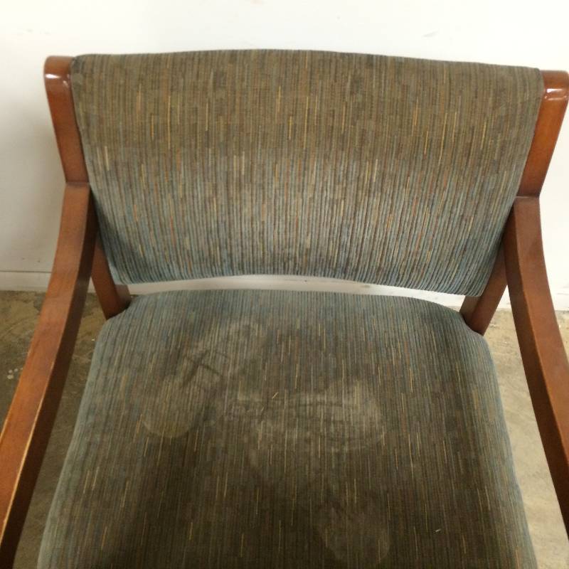 lot 94 image: Set of 2 wood frame side chairs