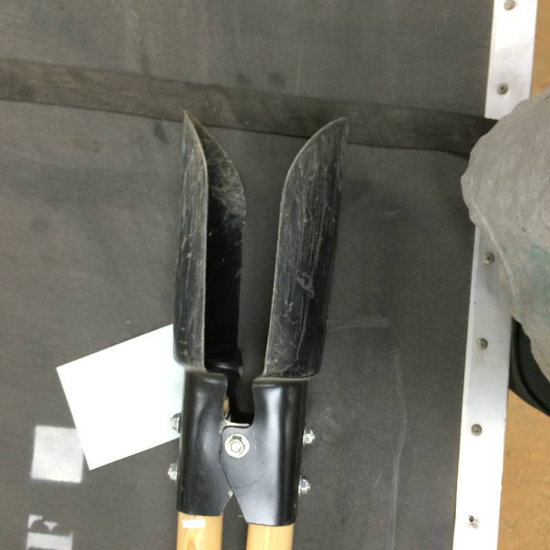 lot 82 image: Post Hole Digger