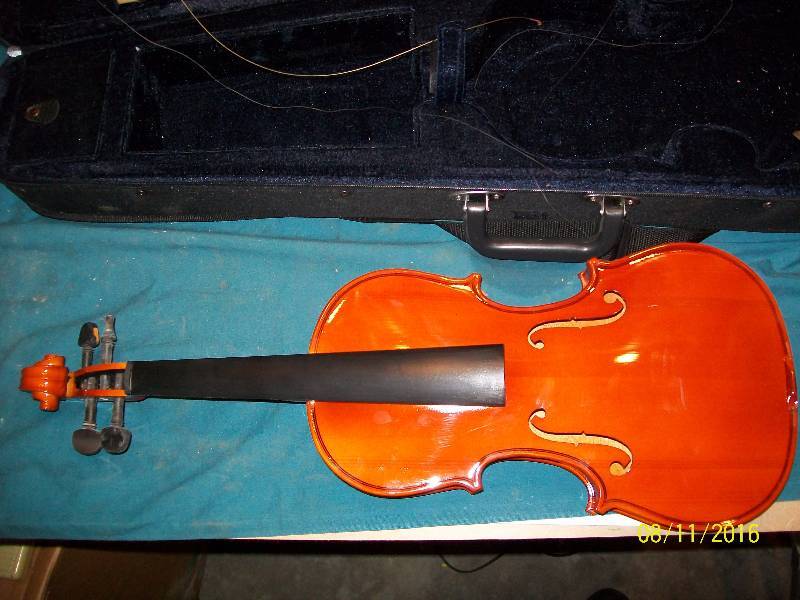 lot 28 image: 23-12 long Violin in Need of Repair & Carrying Case. Both Unknown Make & Model