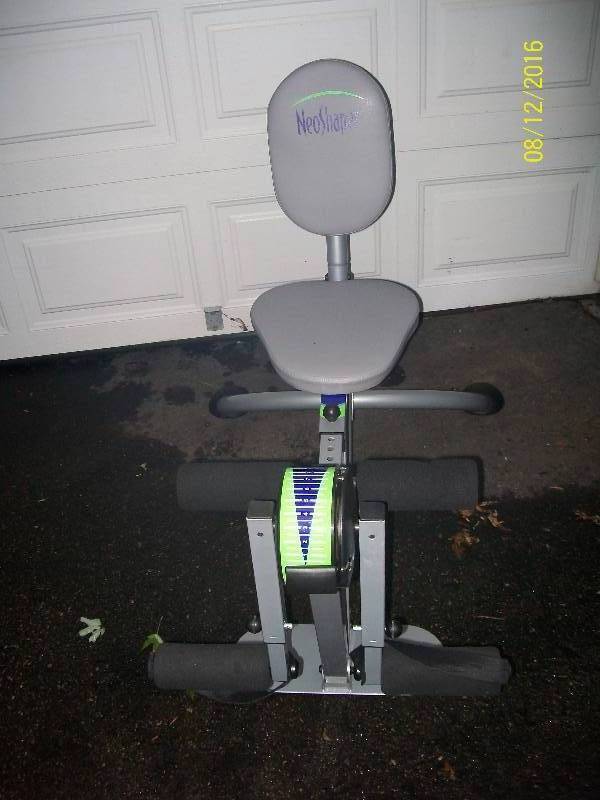 lot 34 image: Neoshaper Body Sculpting Exercising Machine
