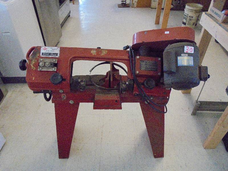 lot 30 image: Bandsaw