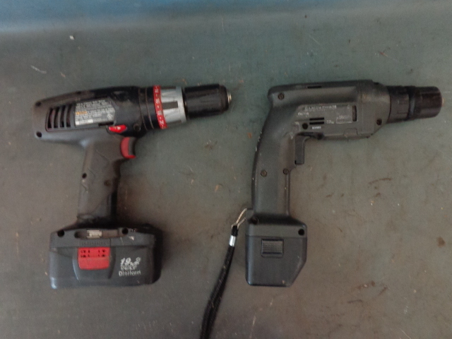 lot 82 image: Craftsman 38 DrillDriver