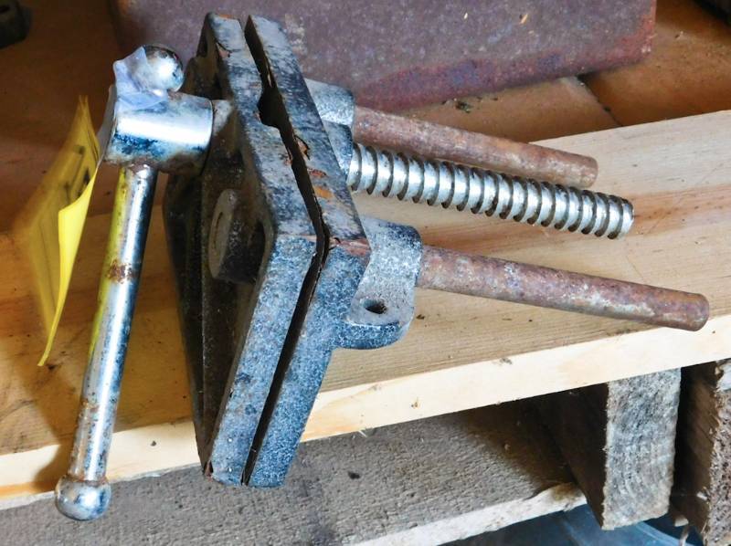 table mount vise
