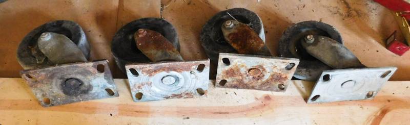 4 heavy duty casters
