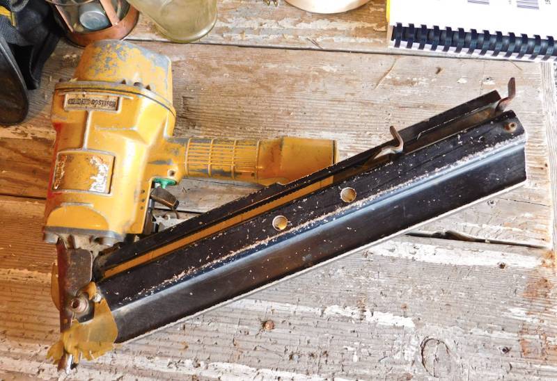 Stanley Bostitch pneumatic nailer