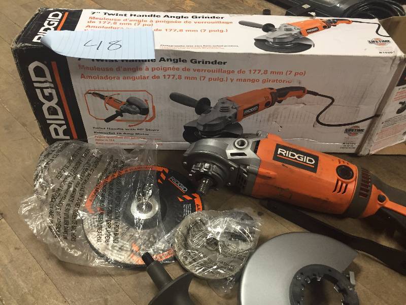 lot 48 image: Ridgid 15 Amp Corded 7 in. Twist Handle Angle Grinder used