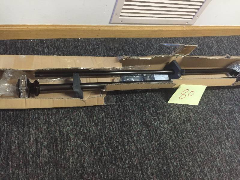 lot 80 image: Curtain Rod