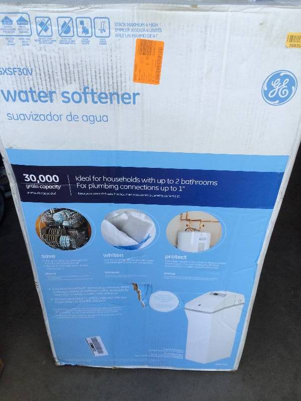 lot 123 image: GE Water Softeners 30,400 Grain Water Softener Grays GXSF30V New