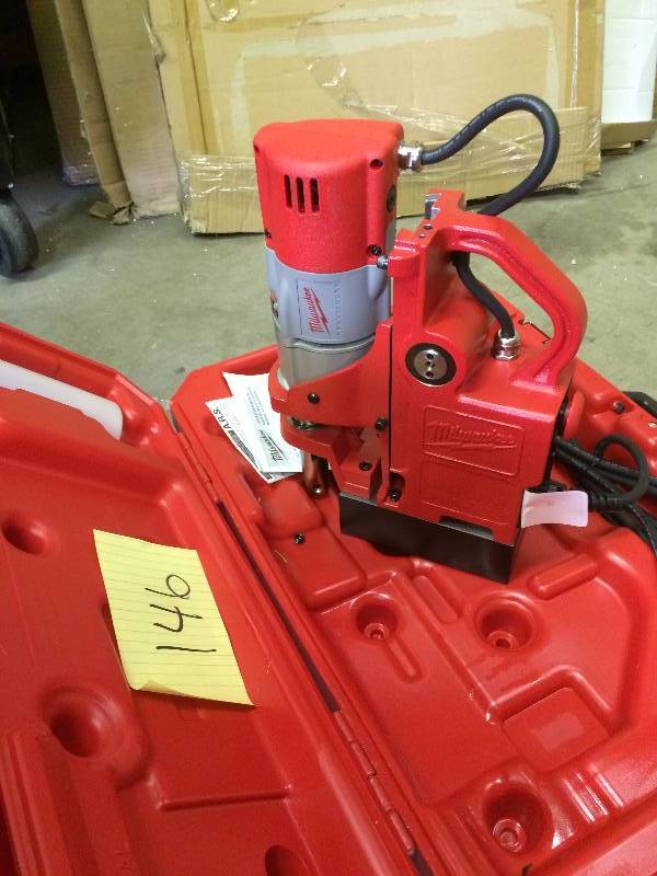 lot 146 image: Milwaukee 4270-21 Compact 12 Drill Press Kit with Carrying Case - missing handles and strap in like new condition
