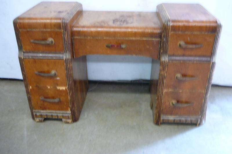 Vintage Desk Dresser 7 Drawer