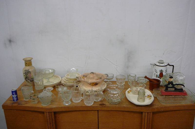 Lot of Glass ware