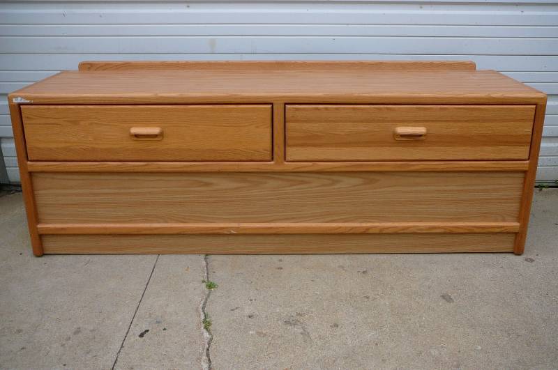 Wooden & Drawer Bench