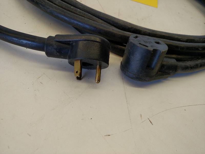 lot 6 image: 25 Extension Cord, 103...