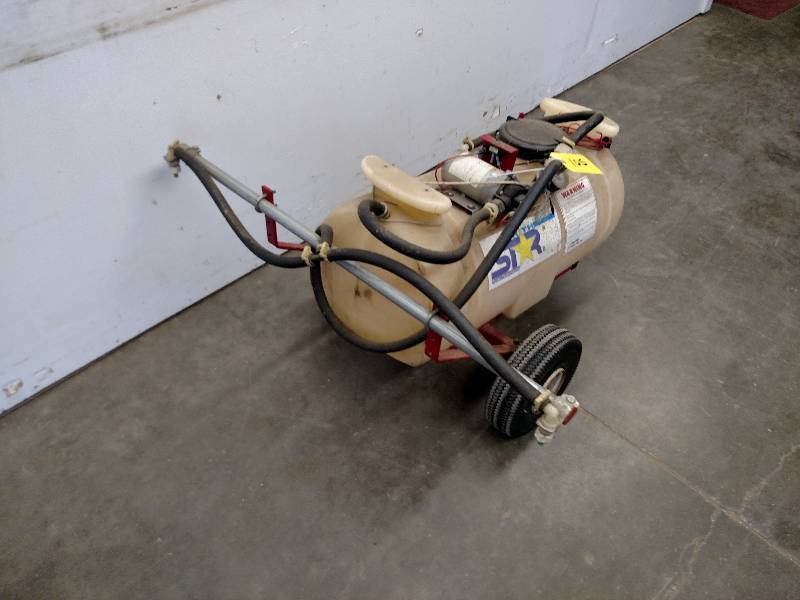 lot 105 image: North Star Yard Sprayer, 12 Volt, W...