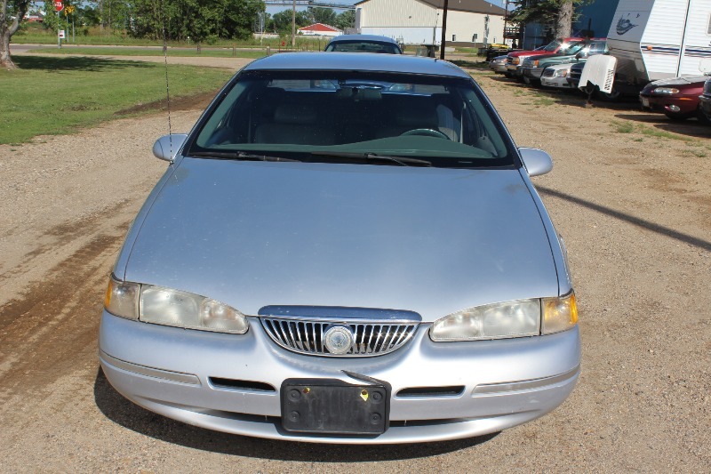 lot 964 image: 1997 Mercury Cougar XR7