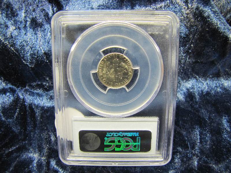 1977 D DIME MS65