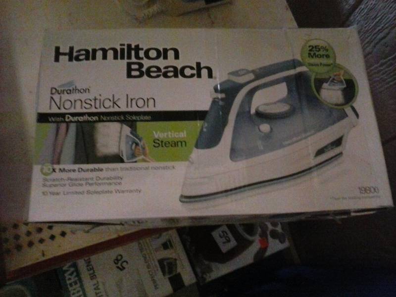 Hamilton Beach Durathon Nonstick Iron - new in box - tested and works
