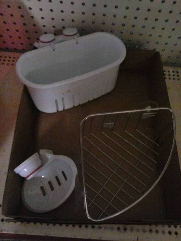 Shelving with suction cups