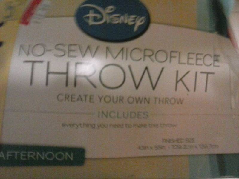 No Sew throw kit - new - toystory