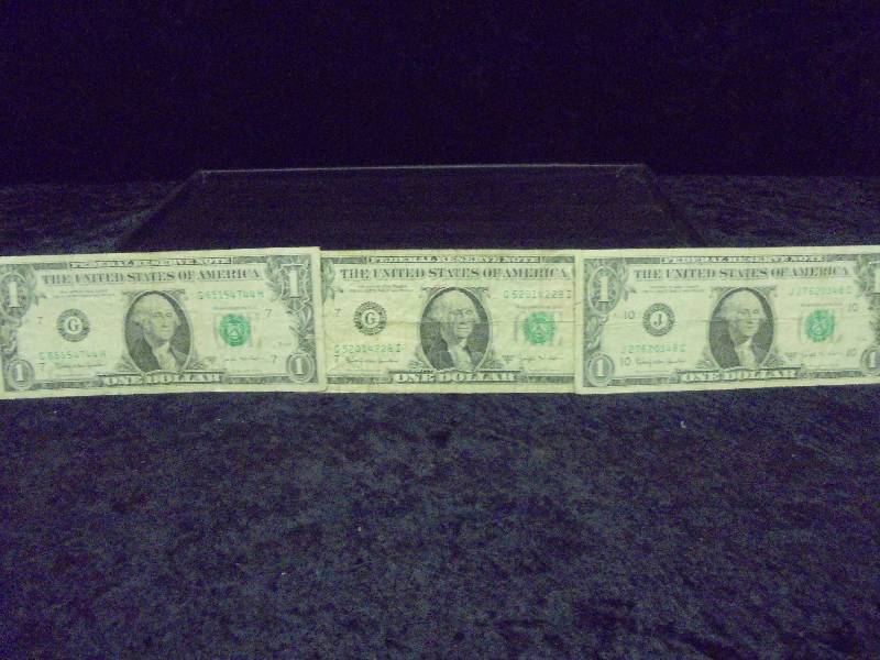 Lot - 1963B $1 Barr Notes