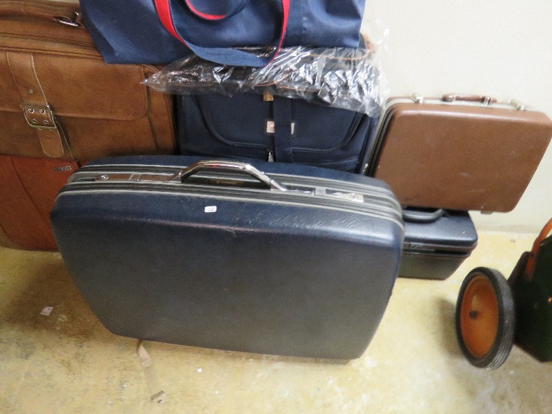 Luggage lot