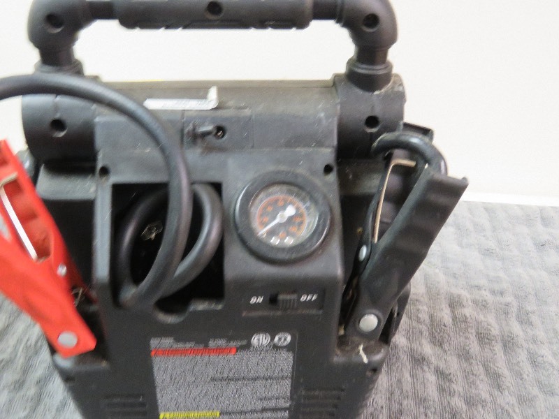 Battery Jump Starter