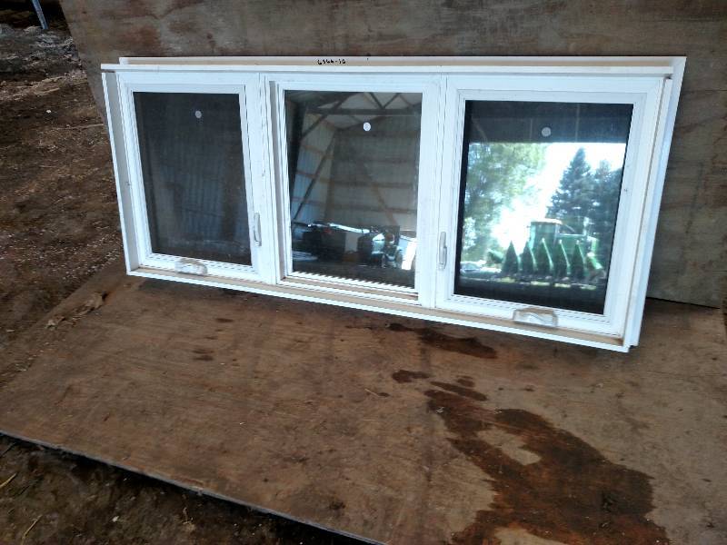 Vinyl Casement Window, Approx. 73.5...
