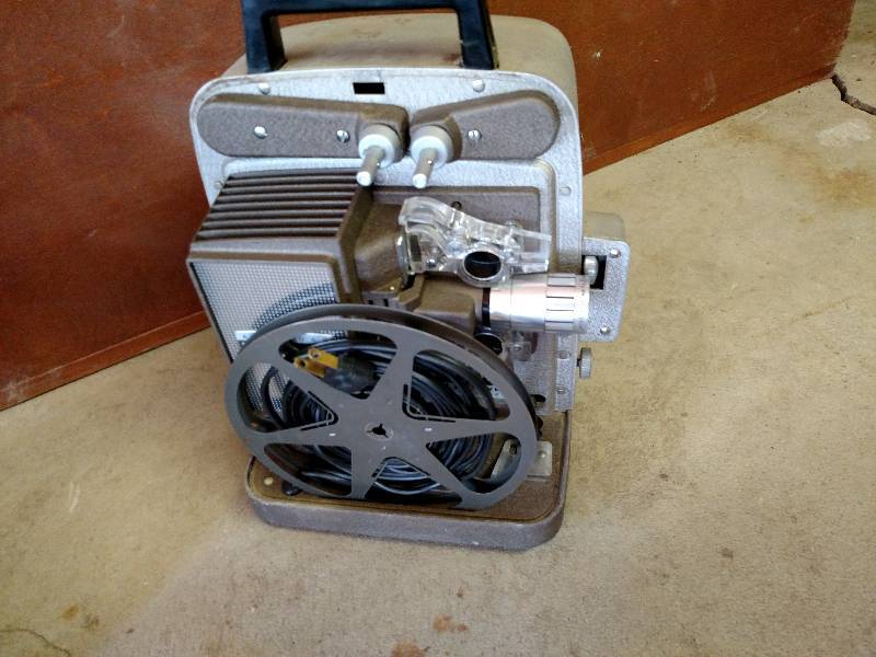 Bell & Howell Model 245BA 8 mm. Pro...