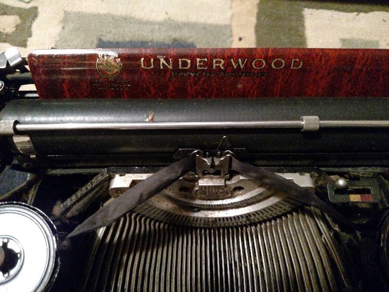 Vintage Underwood Type Writer...