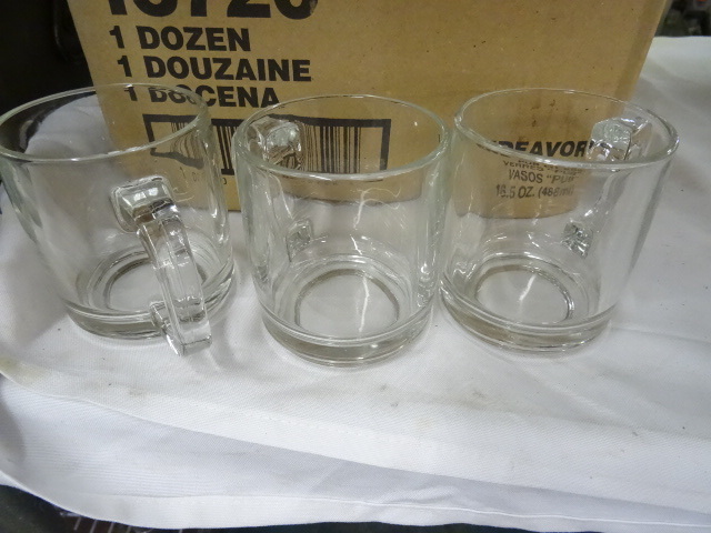 lot 241 image: Hot Coffee Cups Qty 24