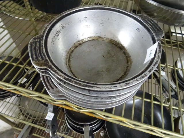 lot 261 image: Aluminum Bowls 7 Qty 6