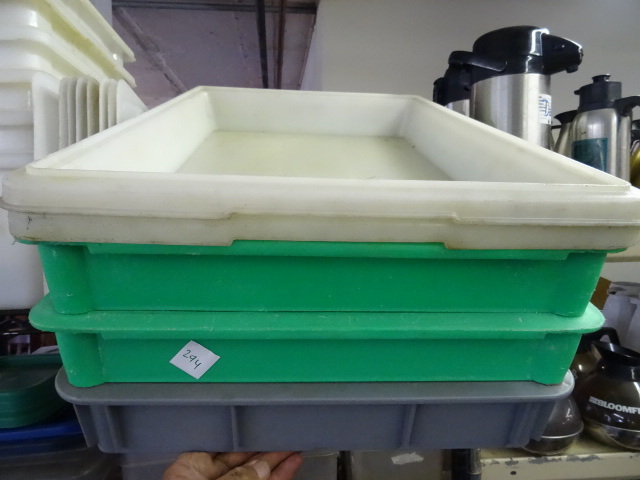 lot 294 image: Dough Pans