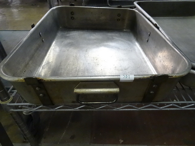 lot 361 image: Aluminum Cook Pan 18 X 24 X 5
