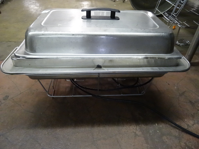 lot 363 image: Electric Chaffing Pan