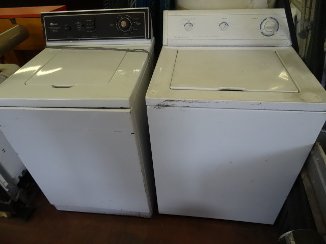 lot 42 image: 2 Washing Machines Frigidaire and Maytag